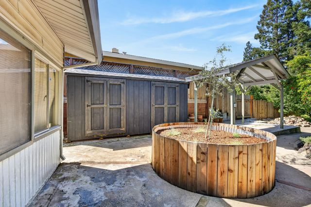 5637 Longwood Way, Citrus Heights, CA 95610