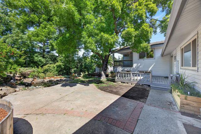 5637 Longwood Way, Citrus Heights, CA 95610