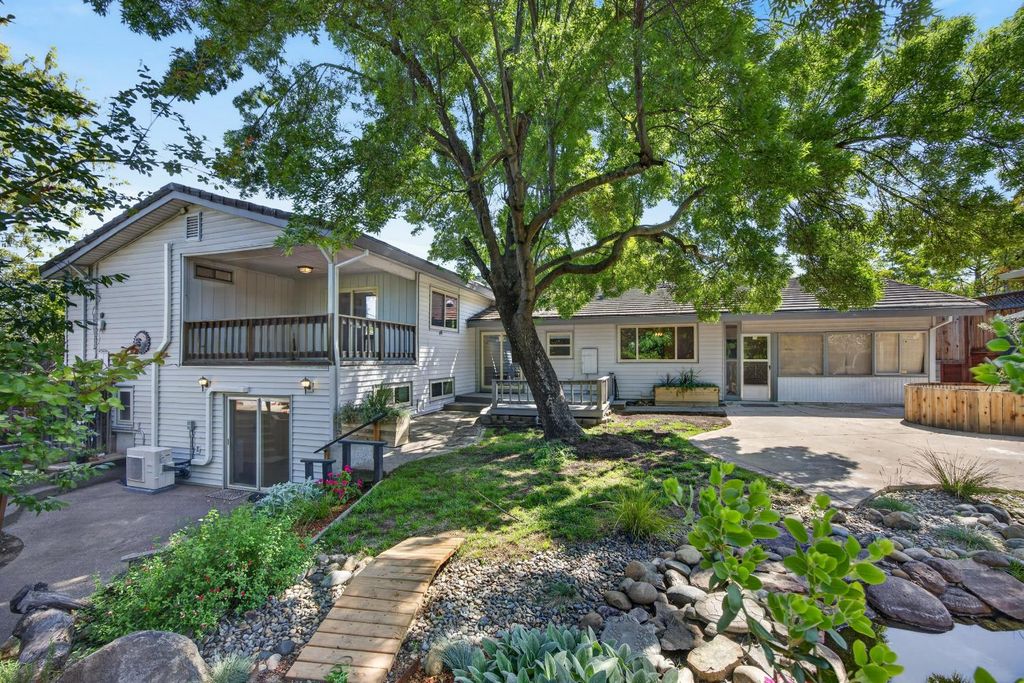 5637 Longwood Way, Citrus Heights, CA 95610