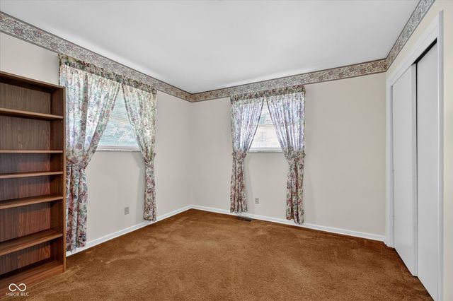 9305 E Thompson Road, Indianapolis, IN 46239
