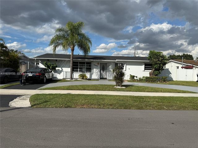 8855 SW 17th Ter 0, Miami, FL 33165