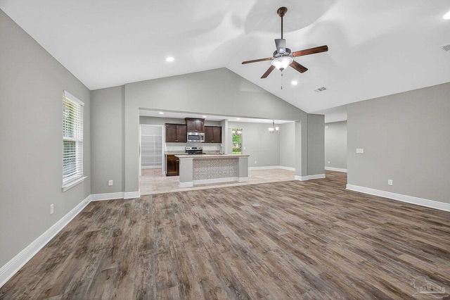 5928 Augustine Dr, Pace, FL 32571