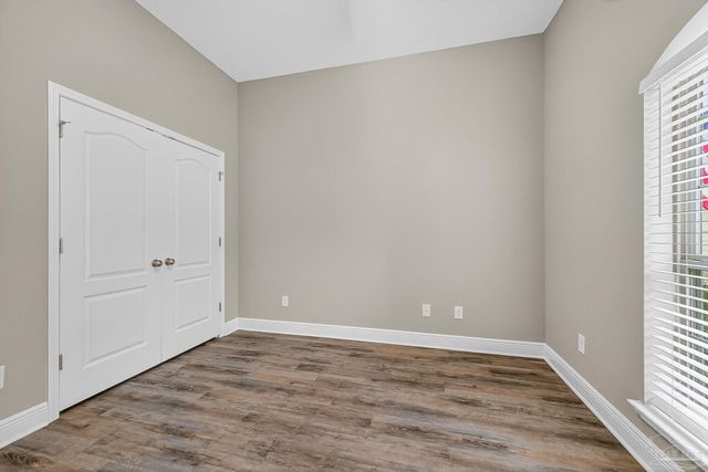 5928 Augustine Dr, Pace, FL 32571