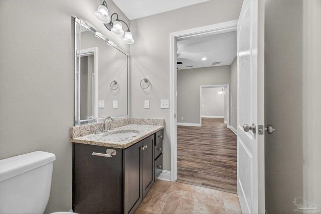 5928 Augustine Dr, Pace, FL 32571