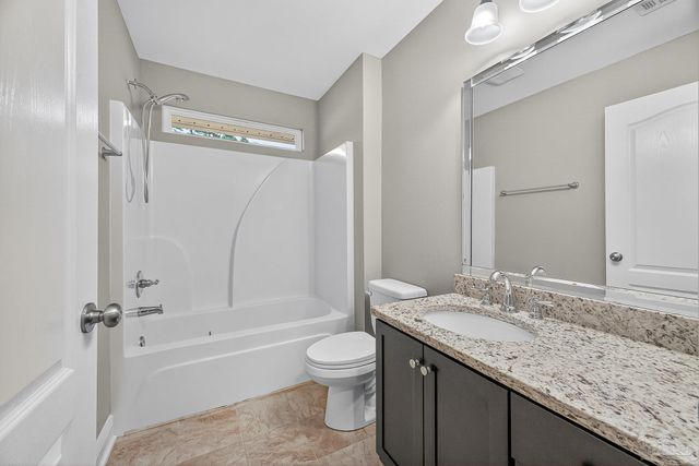 5928 Augustine Dr, Pace, FL 32571