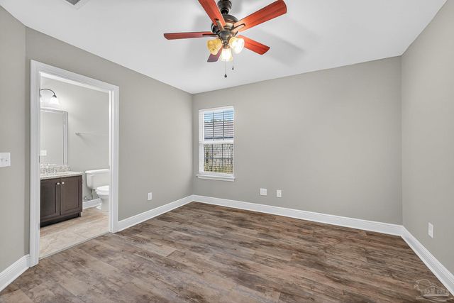 5928 Augustine Dr, Pace, FL 32571