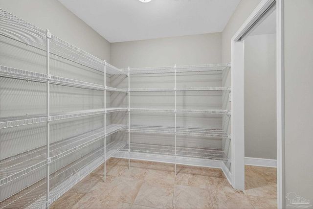 5928 Augustine Dr, Pace, FL 32571