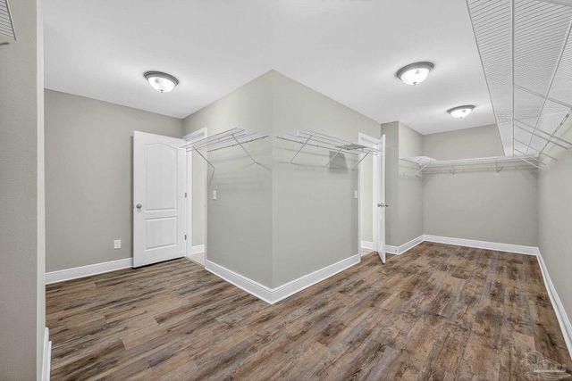 5928 Augustine Dr, Pace, FL 32571