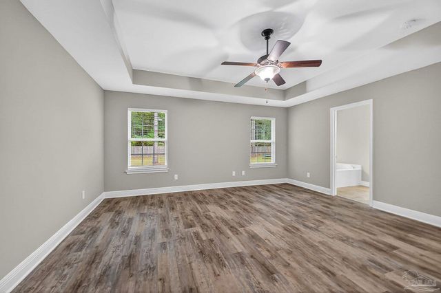 5928 Augustine Dr, Pace, FL 32571