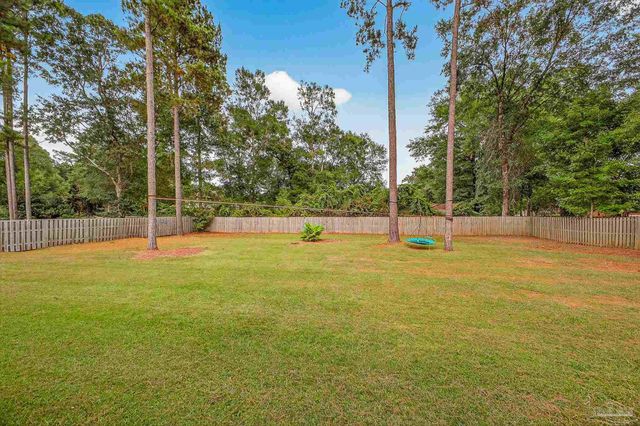 5928 Augustine Dr, Pace, FL 32571