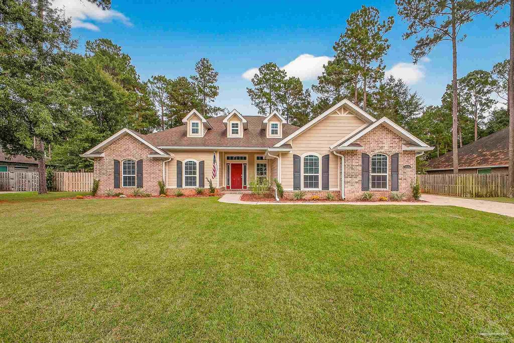 5928 Augustine Dr, Pace, FL 32571