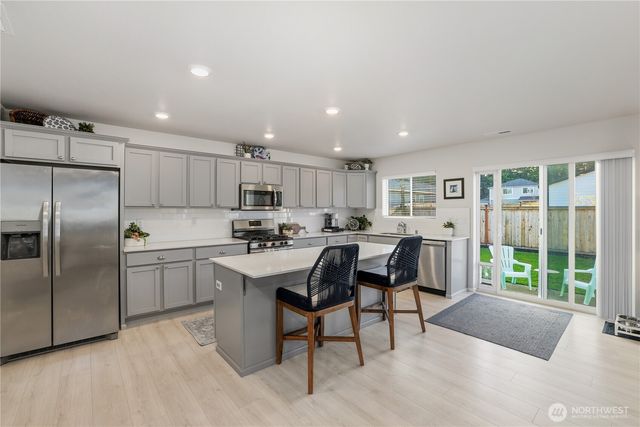 19908 135th Avenue E, Graham, WA 98338