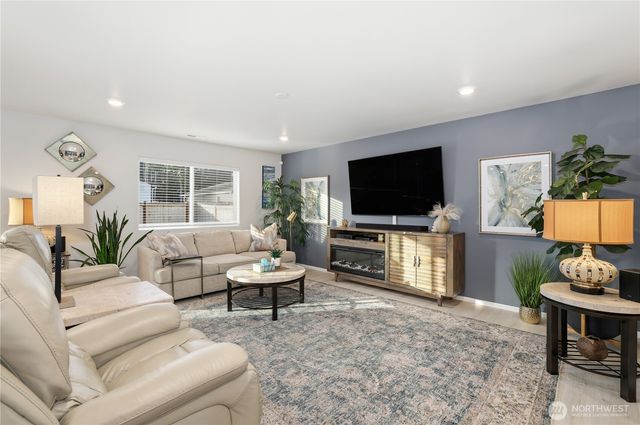 19908 135th Avenue E, Graham, WA 98338