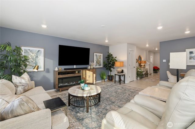 19908 135th Avenue E, Graham, WA 98338