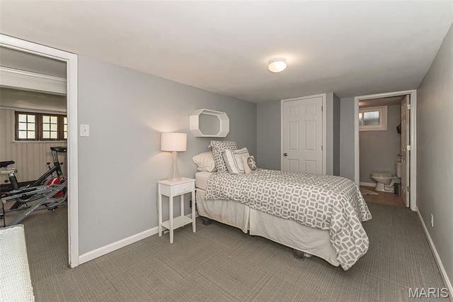 601 Woodard Drive, St Louis, MO 63122