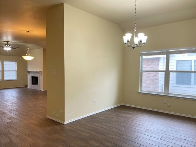 5548 SPRING RIDGE Drive, Watauga, TX 76137