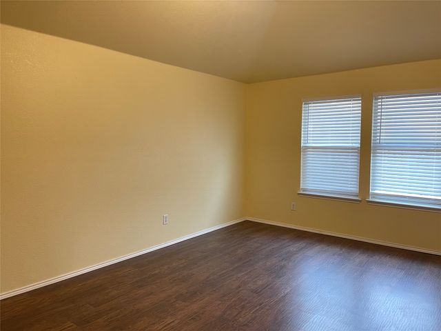 5548 SPRING RIDGE Drive, Watauga, TX 76137