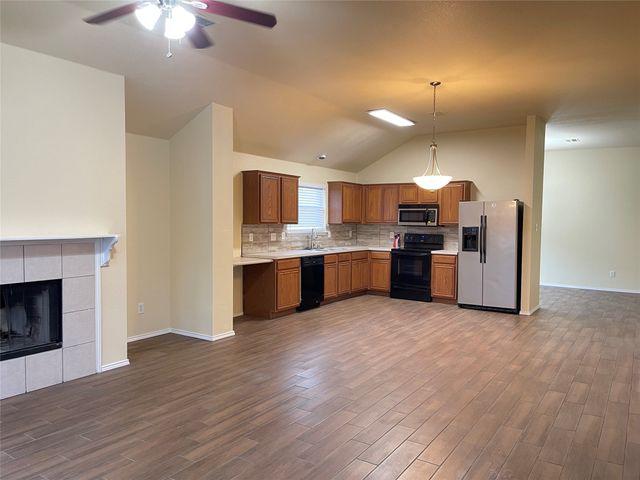 5548 SPRING RIDGE Drive, Watauga, TX 76137