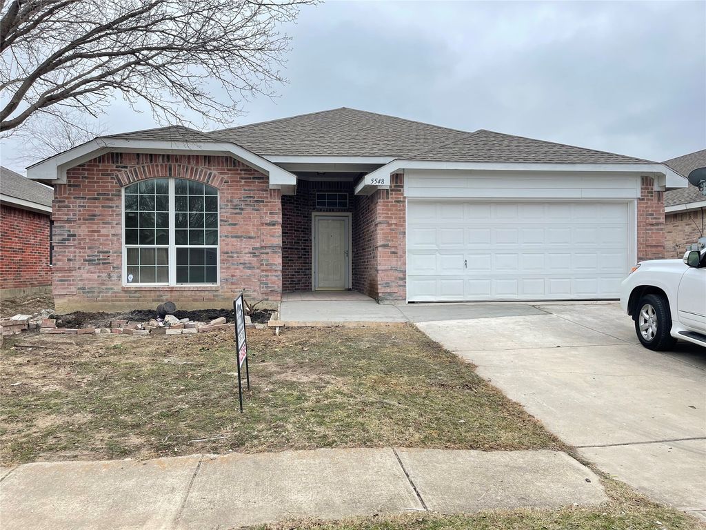 5548 SPRING RIDGE Drive, Watauga, TX 76137