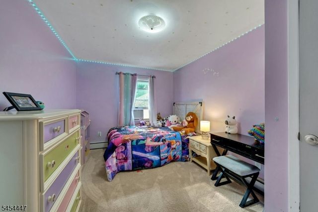 416 Lakeview Ave, Ringwood Boro, NJ 07456