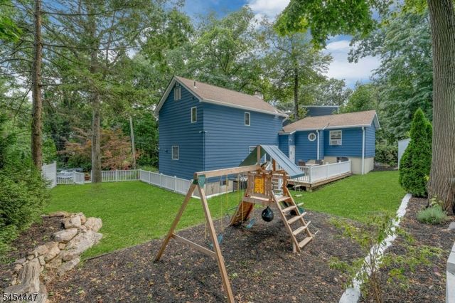 416 Lakeview Ave, Ringwood Boro, NJ 07456