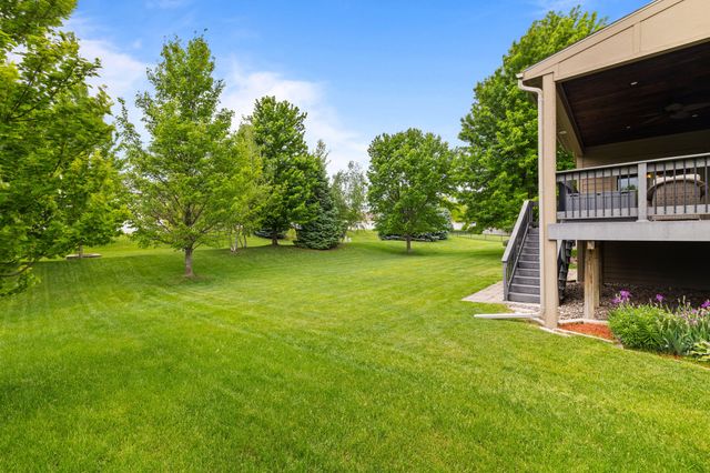 160 62nd Street, West Des Moines, IA 50266