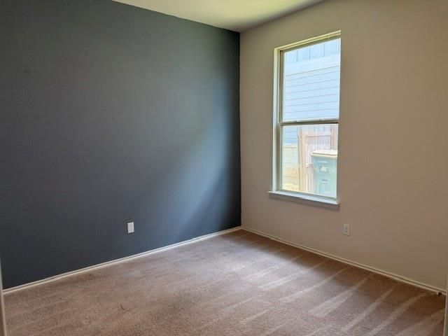 149 Lemonball DR, Buda, TX 78610