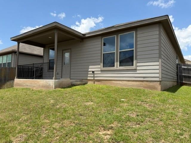 149 Lemonball DR, Buda, TX 78610