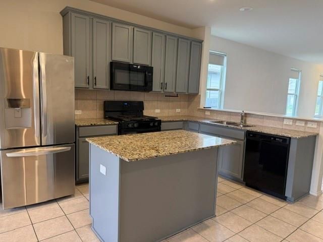 149 Lemonball DR, Buda, TX 78610