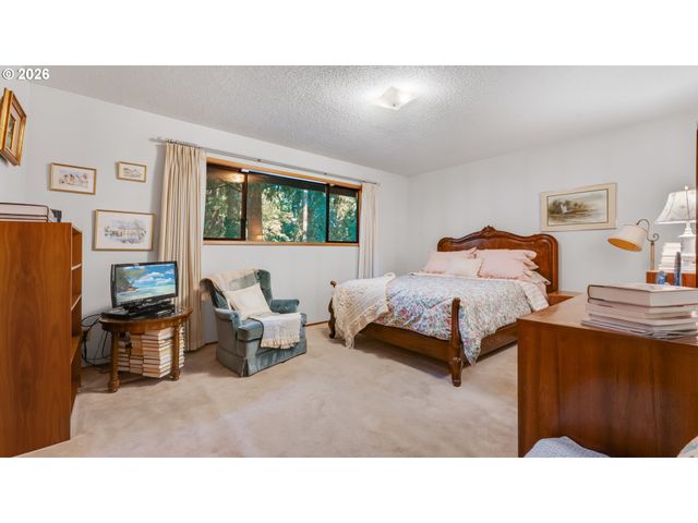 9200 Sw ELROSE Ct, Portland, OR 97224