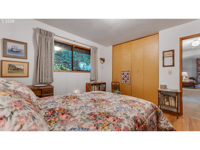 9200 Sw ELROSE Ct, Portland, OR 97224