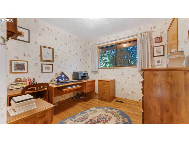 9200 Sw ELROSE Ct, Portland, OR 97224