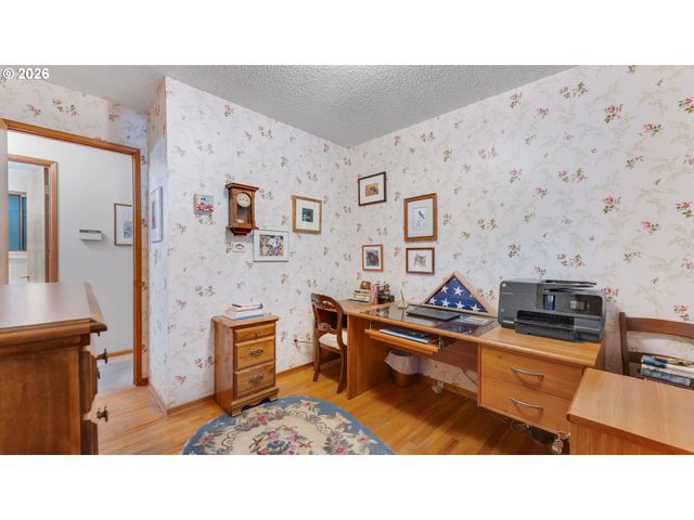9200 Sw ELROSE Ct, Portland, OR 97224
