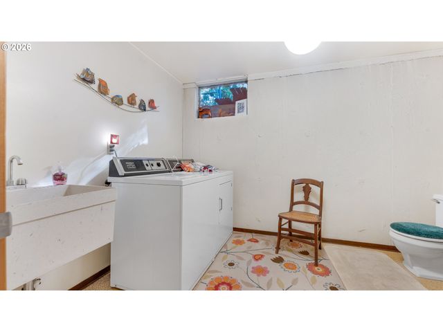 9200 Sw ELROSE Ct, Portland, OR 97224