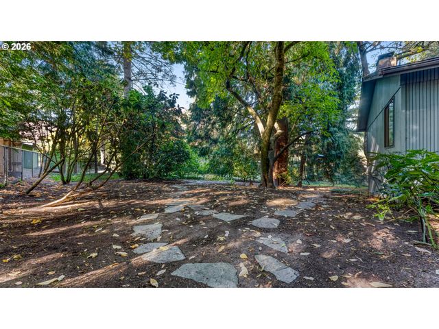 9200 Sw ELROSE Ct, Portland, OR 97224