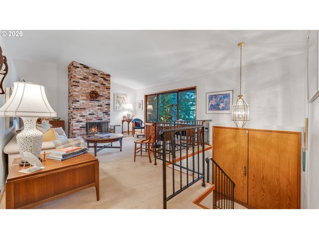9200 Sw ELROSE Ct, Portland, OR 97224