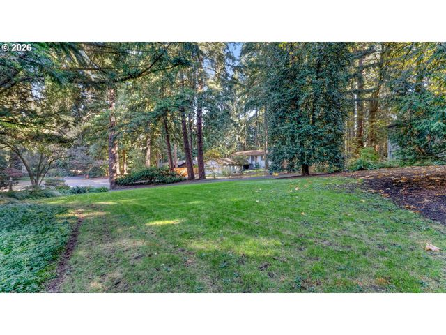 9200 Sw ELROSE Ct, Portland, OR 97224