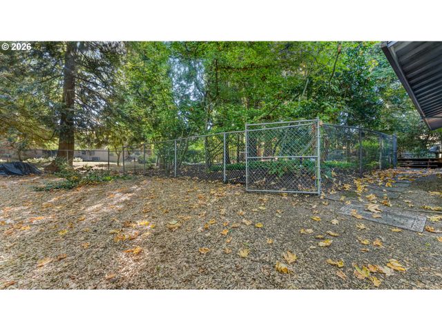9200 Sw ELROSE Ct, Portland, OR 97224