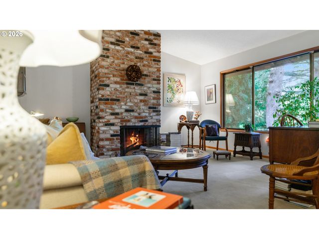 9200 Sw ELROSE Ct, Portland, OR 97224