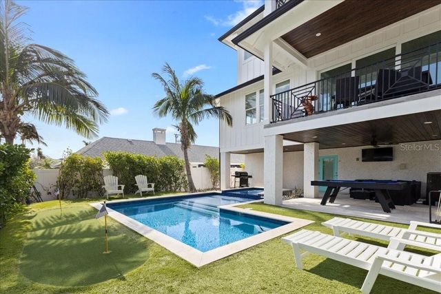 239 S HARBOR DRIVE, Holmes Beach, FL 34217