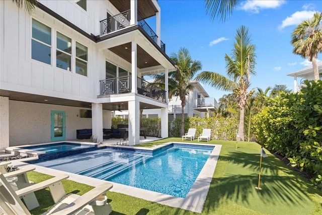 239 S HARBOR DRIVE, Holmes Beach, FL 34217