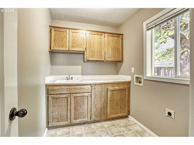 14122 Se MORNING SUN Dr, Clackamas, OR 97015