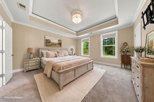 527 S Fredrick Way, Boiling Springs, SC 29316