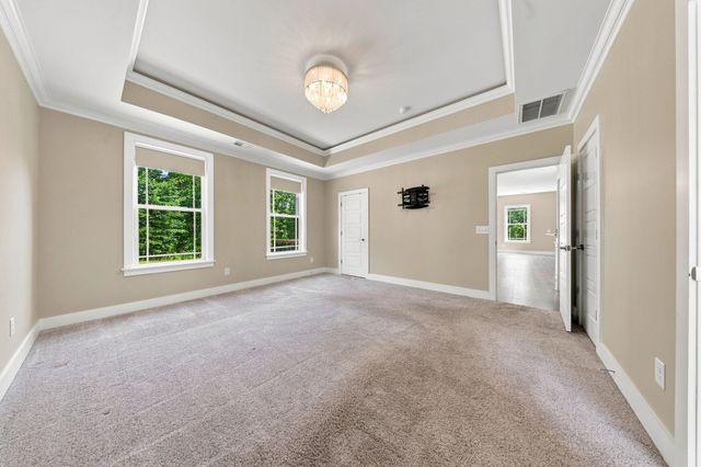 527 S Fredrick Way, Boiling Springs, SC 29316