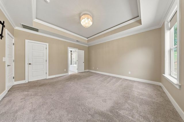 527 S Fredrick Way, Boiling Springs, SC 29316