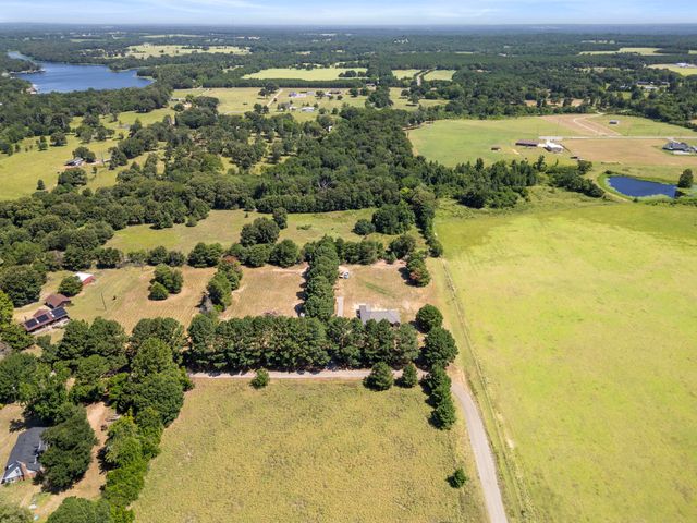 5337 Dusty Road, Athens, TX 75752