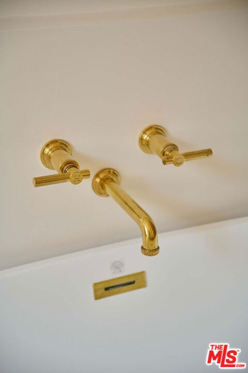 Image 27 of property listing at 7841 Stewart Avenue, Los Angeles, CA 90045