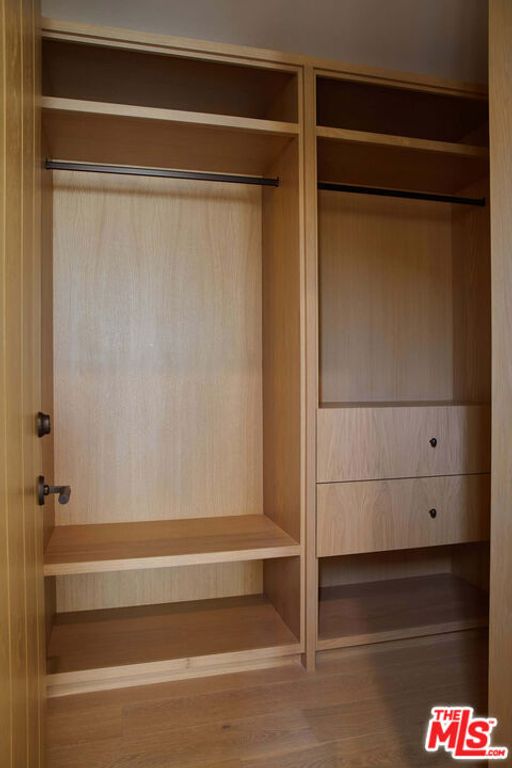 Image 28 of property listing at 7841 Stewart Avenue, Los Angeles, CA 90045