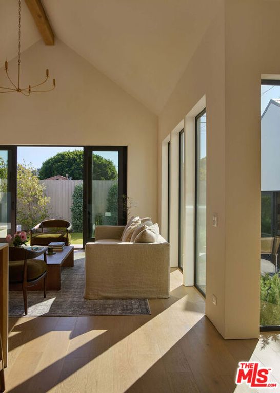 Image 4 of property listing at 7841 Stewart Avenue, Los Angeles, CA 90045