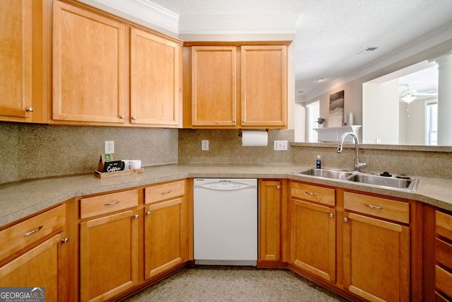 335 Grand Teton Circle, Fayetteville, GA 30215